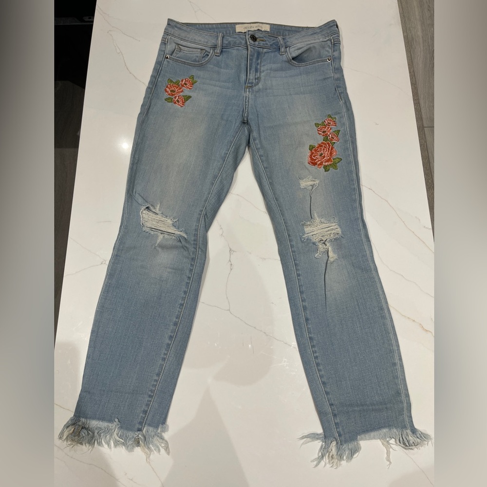 2/$25 Hidden Floral Embroidered Light Blue Jeans, 28